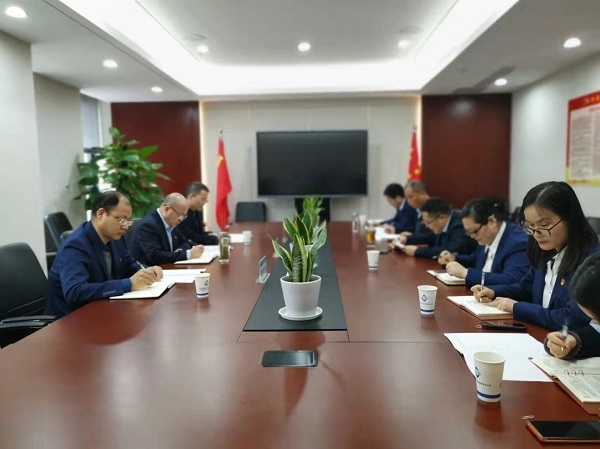 王晟督導徽鹽地產集團機關第一黨支部組織生活會