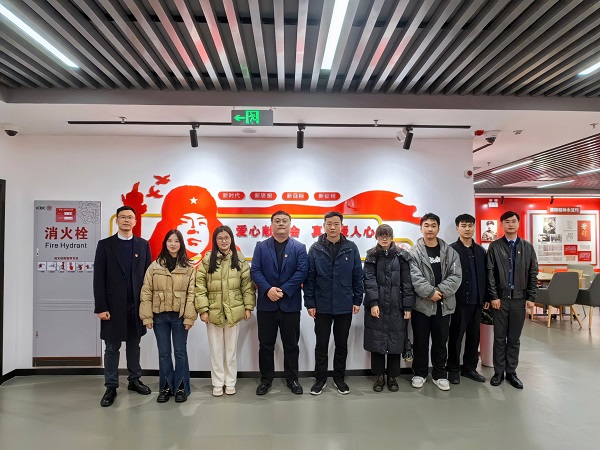 地產(chǎn)集團(tuán)團(tuán)支部開展“學(xué)雷鋒”志愿服務(wù)活動(dòng)